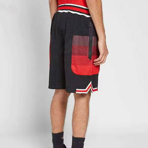 Short de basket-ball grande taille de haute qualité Conception imperméable et à séchage rapide Vêtements d'extérieur respirants - Product Image 4