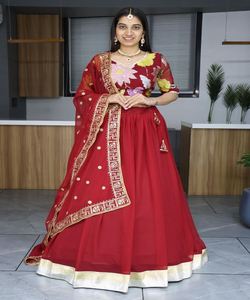 Robe en georgette de style Flair pour l'Aïd avec broderie de fil et élégante Dupatta kurta - Product Image 1