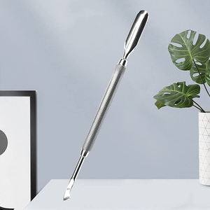 Poussoirs à cuticules de haute qualité pour usage domestique et professionnel, manucure, pédicure, poussoirs à cuticules pour ongles. - Product Image 6