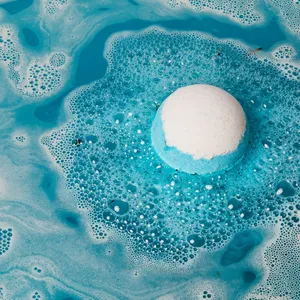 Organik yemyeşil Bliss banyo bombası, aromaterapi Infused, cilt besleyici, toptan toplu satış için Ultra Fizz gevşeme
