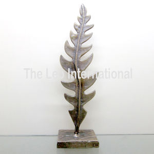 Esculturas modernas de Metal de aluminio de alta calidad de la India Lujo hecho a mano Formas irregulares chapadas en plata Excelentes bodas - Product Image 4