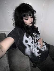 Fabricant de vêtements sur mesure : T-shirt oversize coupe carrée, T-shirts à épaules tombantes en coton épais, T-shirt graphique court coupe carrée 100% coton - Product Image 4