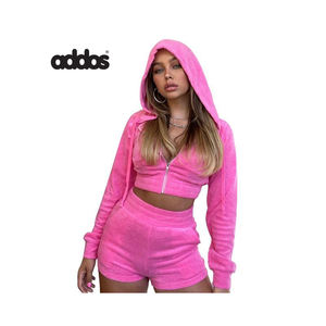 Conjunto de Top Corto y Pantalones Cortos para Mujer, Diseño Personalizado para Uso en Exteriores, Color Sólido, Cómodo - Product Image 3