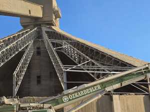 Entrepôt préfabriqué à structure industrielle en acier Garantie de 5 ans-Constructeur turc digne de confiance pour la construction d'une grange de garage de ferme - Product Image 4