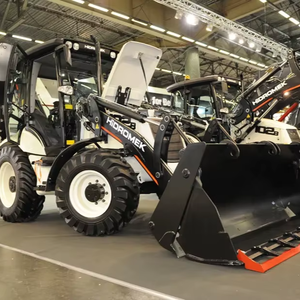 Retroexcavadora Hidromek HMK con Tracción en las 4 Ruedas, Motor Diésel Euro 5, Motor PLC, Excavadora de Servicio Pesado para Movimiento de Tierras, Construcción Duradera - Product Image 1