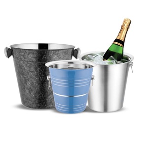 Nuevo cubo de hielo de metal en forma personalizada Nuevo diseño de cubo de hielo de metal para vino y bebidas frías Soporte para botellas Cubo de hielo. - Product Image 5