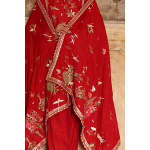 ชุดสูทผ้าไหมดิบปักลาย 3 ชิ้นสำหรับผู้หญิง พร้อมลูกไม้และผ้าคลุมไหล่ รุ่น SP-52062 - Product Image 2