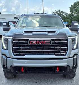 GMC Sierra 2500HD 2024 Usada, Automática, Tracción en las Cuatro Ruedas, Diésel, R18, Cabina Doble, Asientos de Cuero Oscuro, ACC, Techo Corredizo, Faros LED - Product Image 1