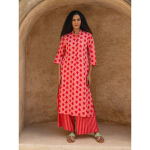 เสื้อผ้าอเมริกัน สเปดส์ คอตตอน คุรตะ - Product Image 1