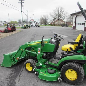Tractor Agrícola JOHHN DEERE 1025R con Motor de 24 HP - Product Image 4