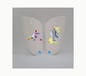 Espinilleras de jugador de fútbol masculino de alto nivel Tipo 07 especialmente diseñadas para cumplir con los estándares Equipo de protección - Product Image 2