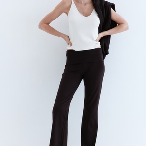 กางเกงรัดรูปฟิตเนสคอวีสำหรับผู้หญิงกางเกงโยคะแบบมัดย้อมยกก้น - Product Image 5