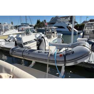 2023 Sabre 45 Salon Express Usado, 49 pies, Piezas y Accesorios del Sistema de Propulsión - Product Image 3