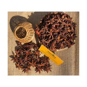 Anis étoilé séché de qualité supérieure pour la présentation décorative des plats et l'ajout de notes chaudes et délicieuses aux boissons chaudes - Product Image 6