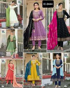 Ropa informal y de festival de moda para mujer, conjunto de rayón pesado Kurti con hermoso estampado de Chanderi pesado con Latkan Dupatta para mujer - Product Image 5