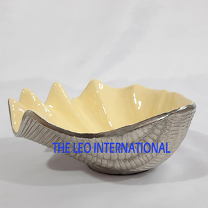 Tazón de Postre con Diseño Moderno y Patrón Clásico, Ideal para Regalo, Base Dorada de Aluminio, Tazón Plateado - Product Image 3