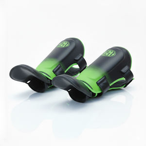 Espinilleras de Cuero para Entrenamiento de Muay Thai y Kickboxing, Protección Profesional de Alta Calidad, Espinillera con Protección de Empeine, Color y Logotipo Personalizables - Product Image 6