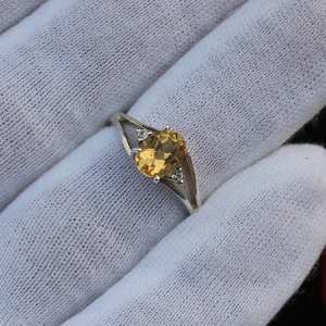 Bague ovale en citrine faite à la main, argent sterling 925, pierre de naissance de novembre, élégante bague tendance pour femmes - Product Image 2
