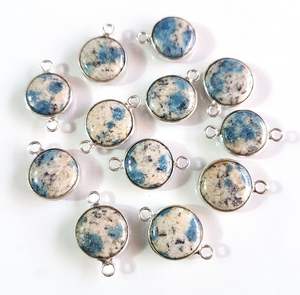 Alta calidad 925 plata esterlina 8mm Natural K2 jaspe cabujón bisel ajuste fino encanto conectores para collar Cristiano - Product Image 1