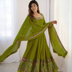 Vente en gros Nouveau Prêt-à-porter Broderie Georgette Longue Robe Anarkali Ensemble Dupatta pour Femmes Tenue de Fête Indienne pour Mariages Autre - Product Image 1