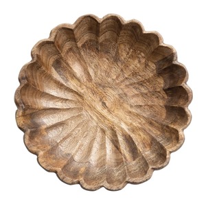 Tazón Moderno de Madera Tallada con Borde Festoneado - Product Image 3