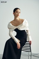 Blouses pour femmes au design unique RACHEL le HAUT D'ÉPAULE avec jupe longue noire Vêtements pour femmes en tissu de haute qualité fabriqués au VietNam