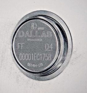 00180 เมกกะเทรดเดอร์ส จำกัด DS1963S-F5+ ไอบัตัน เมมโมรี่ 4 กิโลบิต SRAM - Product Image 1