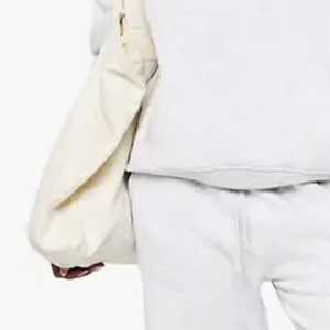 Sweat à capuche en polaire de style simple pour femmes avec un matériau respirant et durable Prix bas Personnalisé et logo pour les commandes en gros Vêtements décontractés - Product Image 3