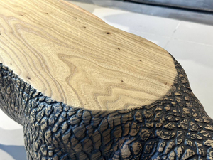 Mesa de Centro Hecha a Mano con Diseño de Pantera Negra, Mesa Escultural de Madera Sólida de Lujo para Interiores Premium - Product Image 4