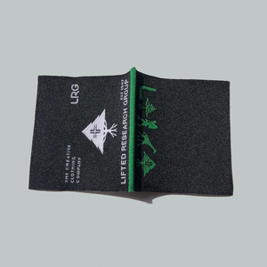 ป้ายผ้าซาตินออกแบบได้ตามต้องการป้ายเสื้อผ้าโลโก้ตราและดีไซน์เฉพาะ - Product Image 6