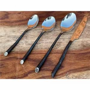 Juego de Cubiertos de Metal con Acabado Espejo, Juego de Cubiertos Hechos a Mano de Primera Calidad Personalizados, Juego de Cubiertos Decorativos para Comedor en Oferta - Product Image 1