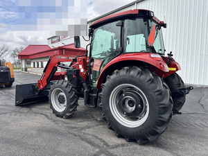 Tracteur Case IH Farmall 65C 2025 avec pompe moteur et boîte de vitesses, composants essentiels inclus, disponible à la vente - Product Image 4