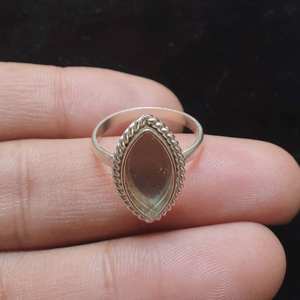 Anillo de Compromiso Semimontado con Engaste de Copa y Bisel Marquise, Plata de Ley 925 Maciza Chapada en Oro de 14k, Banda Sencilla para Mujer - Product Image 2