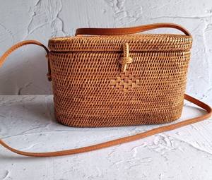 Handmade Bali Oval Rattan <b>Bag</b> With Leather Strap <b>Straw</b> Woven <b>Bag</b> Bohemian <b>Crossbody</b> <b>Bag</b> - Product Image 3