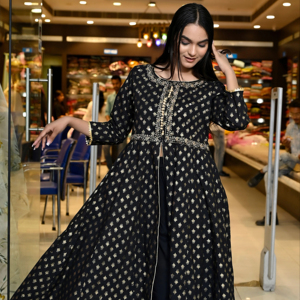 Ensembles de vêtements ethniques élégants et tendance en coton, style indien et pakistanais traditionnel, col en V, manches longues, longueur genou, avec sequins - Product Image 1