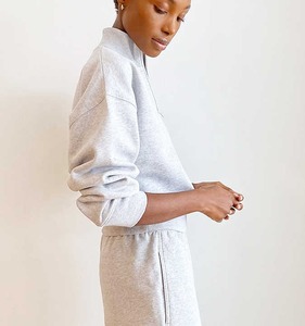 Conjunto de 2 piezas de chándal moderno para mujer con silueta relajada, perfecto para actividades diarias, descanso y ropa deportiva - Product Image 4