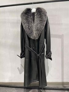 Vente en gros de Trench-Coat élégant en cuir et fourrure pour femmes Vêtements d'extérieur chauds d'hiver et d'automne en cuir de haute qualité - Product Image 3