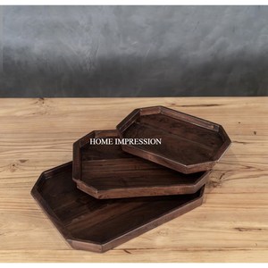 Plateau de service en bois rustique pour le petit-déjeuner au lit, nourriture, boissons, durable, artisanal, rectangulaire, à un niveau, qualité alimentaire, décoration de la maison - Product Image 1