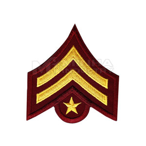 Insignes de broderie à la main personnalisés de style unique sur mesure - Product Image 4