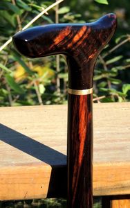 ไม้เท้าเรซินไม้กันลื่นที่มีด้ามจับแข็งแรงหลายรูปทรงสำหรับคนสูงอายุที่ฟื้นฟู - Product Image 3