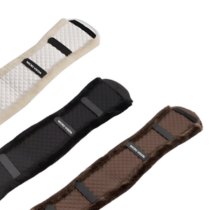 Circunferencia de doma de caballo de lana de tendencia superior con piel de oveja, amortiguación que alivia la presión, circunferencia de piel inglesa de tachuela de caballo - Product Image 1