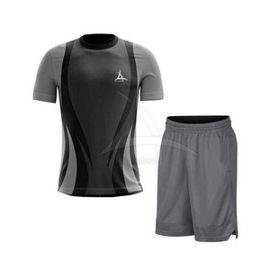 Derniers modèles de maillots de football personnalisés 2025, 100% polyester, respirant, léger, pour hommes adultes, vente chaude - Product Image 1
