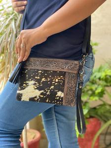 Bolso de Piel Metálica para Mujer, Bolso de Piel de Vaca, Estampado Occidental, Tallado a Mano, Borla de Cuero Bohemio, Novedad - Product Image 4