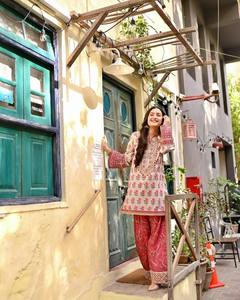 Nuevo Conjunto de Diseñador con Top Reversible de Crepé Natural Puro, Pantalones Palazzo Farshi y Dupatta de Georgette Fox para Mujer, Ropa de Fiesta India y Pakistaní - Product Image 3