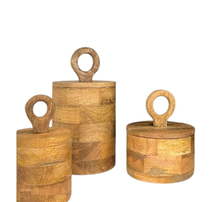 Recipiente de Cocina con Acabado Natural, Tarro de Almacenamiento de Madera Hecho a Mano con Tapa para Té, Café, Azúcar o Especias - Product Image 4