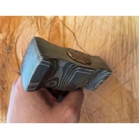 Marteau en acier damas de qualité professionnelle bricolage fait à la main avec un nouveau design en acier au carbone Camping manche en bois utilisation d'outils à main