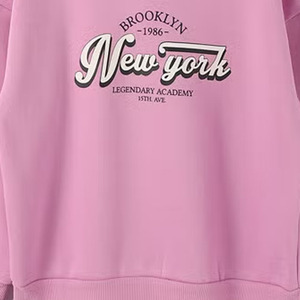 Chemises de survêtement de qualité supérieure fabriquées au Pakistan pour hommes et femmes Conception et logo personnalisés pour toutes les couleurs disponibles - Product Image 5