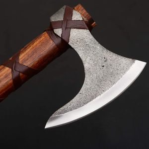 El mejor hacha de pizza alta tipo vikingo de acero al carbono forjado a mano fuerte y listo para uso en exteriores, venta superior coleccionable para el mercado de EE. UU. - Product Image 3