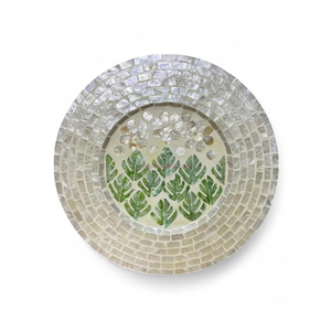 Platos de Presentación de Lujo con Acabado de Nácar Diseñados para Decoración de Mesa de Boda y Eventos Elegantes - Product Image 1