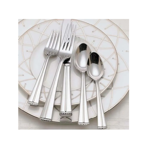 Juego de Cubiertos de metal negro de alta calidad para restaurante, comedor, juego de tenedor de acero con espejo plateado clásico reutilizable - Product Image 2
